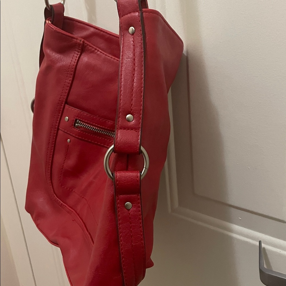 INTERNATIONAL CONCEPTS: Chic Red non-Leather Shoulder Bag”MINOR WEAR/TEAR” - Picture 4 of 10